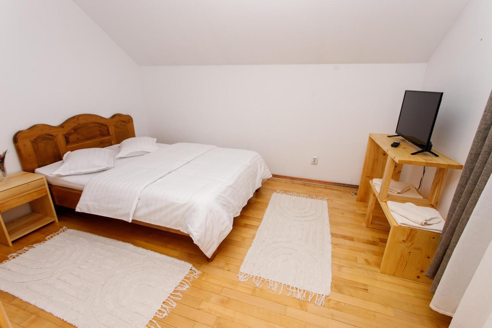 Casa Rumelia Paltineni Zewnętrze zdjęcie