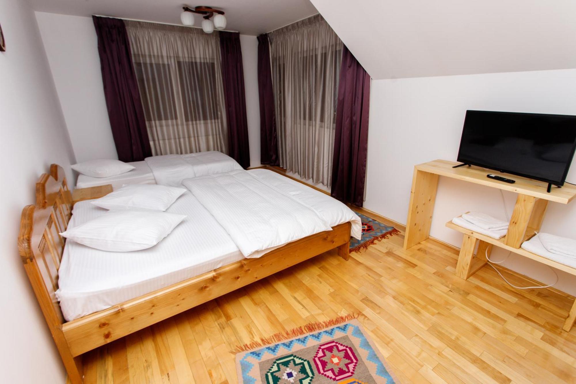 Casa Rumelia Paltineni Zewnętrze zdjęcie